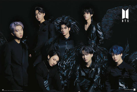 Poster BTS avec des ailes noires
